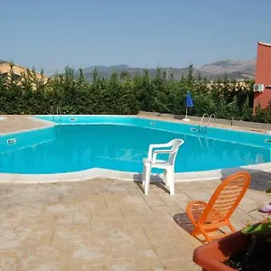  Villa Siragusa